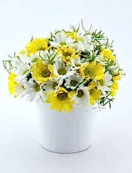 Seramikte Kır Çiçekleri  çiçek gönder