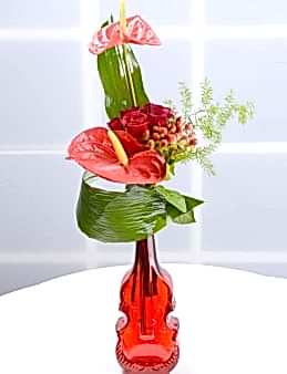 Bir Tebessüm Kırmızı Güller Aranjmanlar çiçek gönder