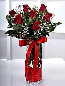 Bir Tutam Aşk 7 Kırmızı Gül Çiçek Arajmanı  çiçek gönder