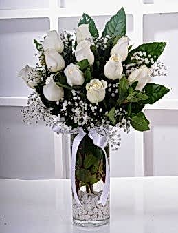 Kar Beyazı 11 Beyaz Gül Arajmanı  çiçek gönder