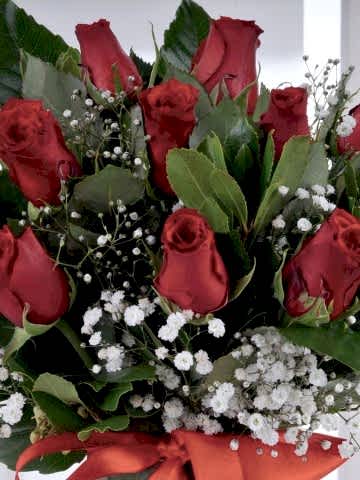 Hayatımın Aşkına 11 Kırmızı Gül Aranjmanlar çiçek gönder