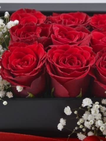 Seni Çok Seviyorum Hediyelik Kutuda Kırmızı Güller Kutuda Çiçek çiçek gönder